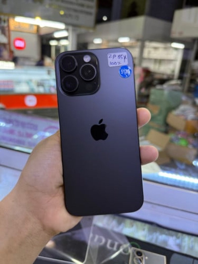 Iphone16promax  Storage 512G  Model ZP  Battery 100%  សាកថ្មបសន 85ដង