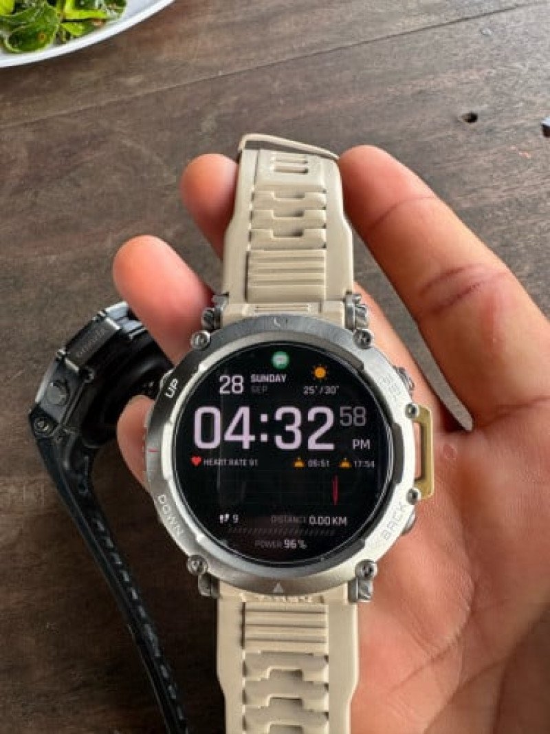 Amazfit T-Rex Ultra 97% ថ្មកន្លះខែ