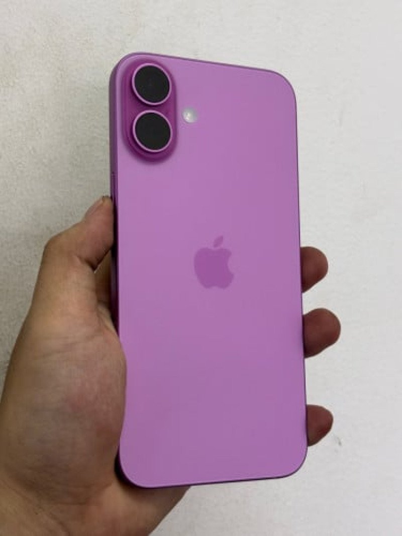 16plus  128GB LL eSIM + eSIM  ស្អាត 99%