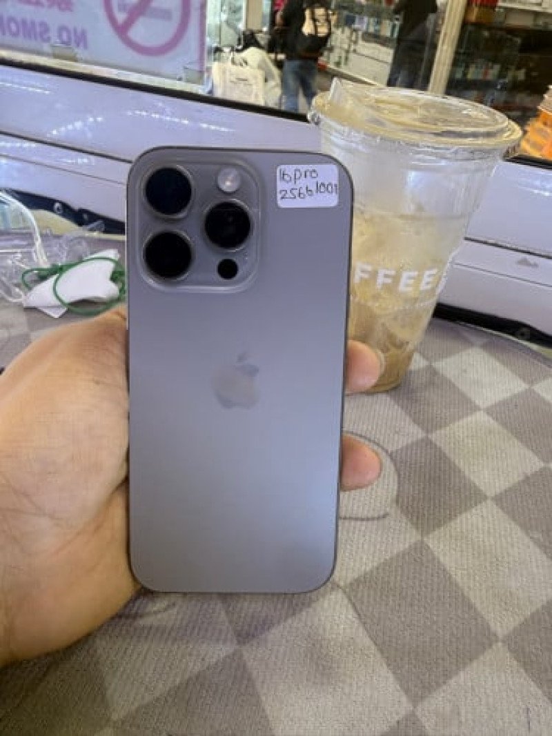 Iphone16pro  Storage 256G  Model CH  Battery 100%