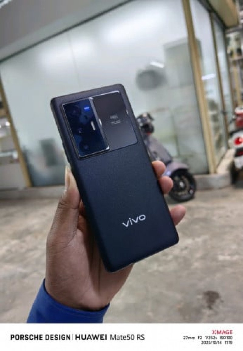 vivo X70Pro plus 12/512G ឆ្នូតអេក្រង់  ដាន