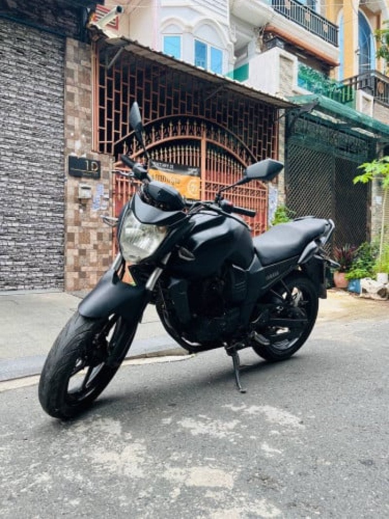 Yamaha FZ (150cc, year 2013, 580$)