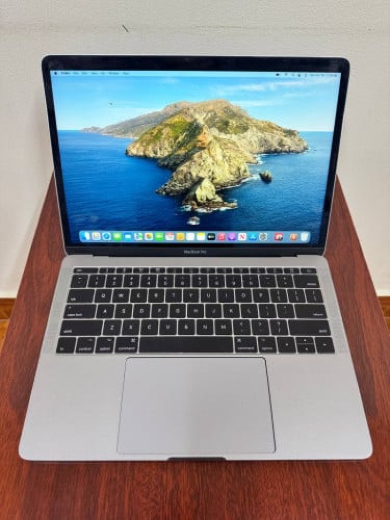 MacBook Pro 2017 13Inch Core I5 Ram8G SSD 256G