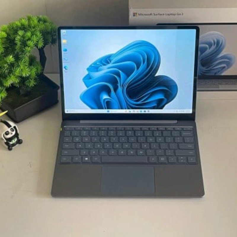 Microsoft Surface GO3 99.99% ស្អាតដូចថ្មី