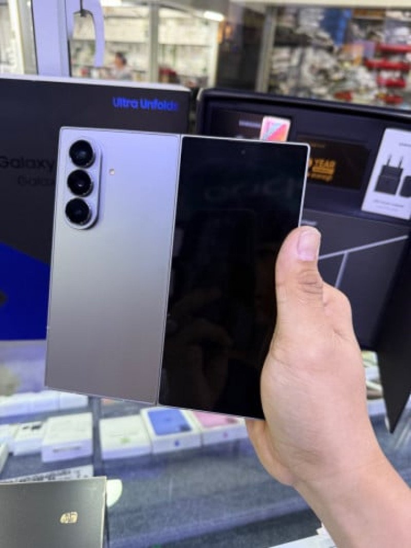 Samsung fold7  Storage 512G