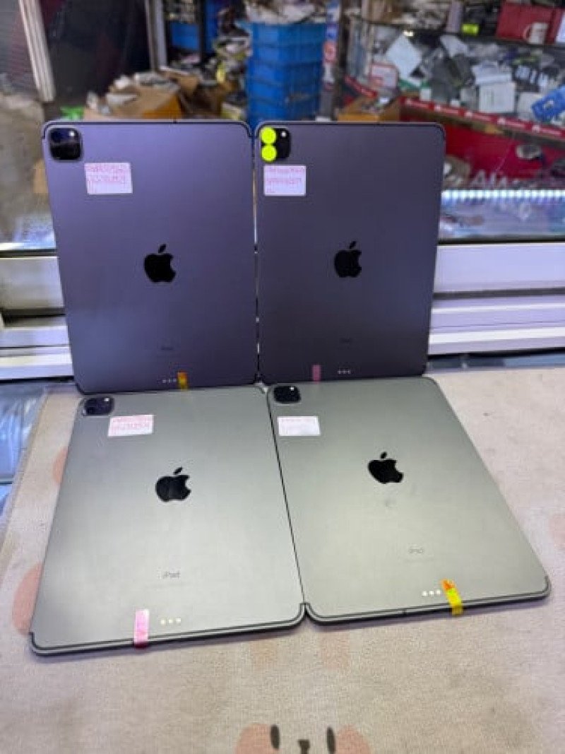 iPad Pro 2020  Storage 128G  Sim&wifi