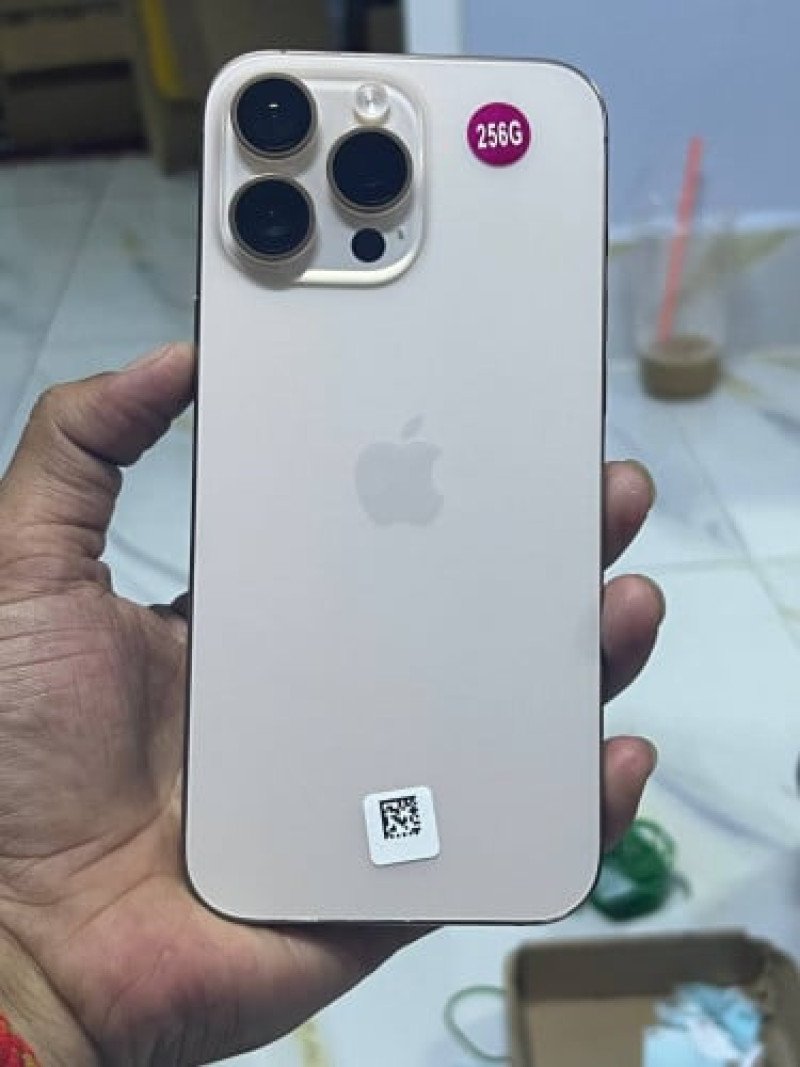 :iPhone 16 Pro Max 256GB