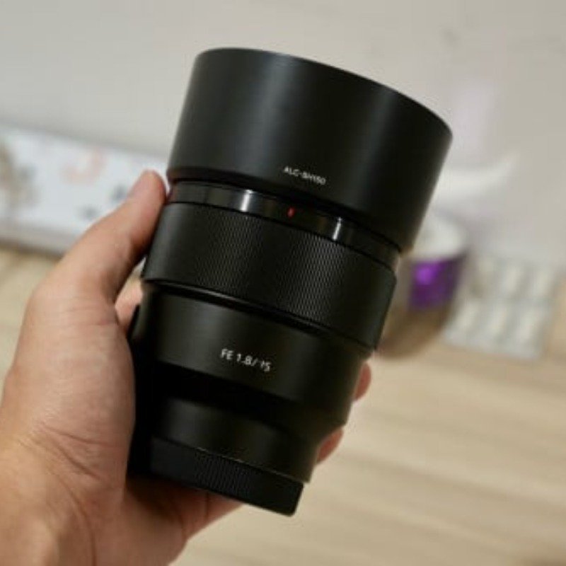 Sony 85mm 1.8 (Used 98%)